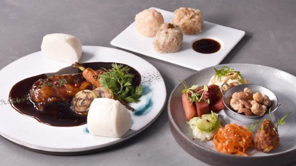 仕入れにもこだわった熟成肉や新鮮な魚介